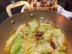 -川流不息·地道川菜·小龙虾(新松江路店)