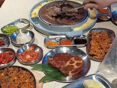 -安小胖韩国烤肉(财富广场画苑小区店)