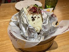 -秘密旅行Bonjour(黑金冠 江南西店)