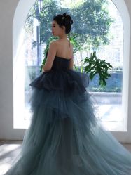 -艾米丽婚纱礼服