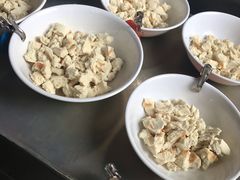 锅盔馍-何老二卤汁凉粉