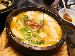 石锅豆腐-云海肴·云南小炒·汽锅鸡(天津国金汇店)