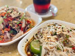 柠檬米线-啰啰咖啡馆莎湾店(啰啰冰屋分店)