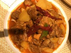-巴扎美食·新疆菜·西域歌舞表演餐厅(新疆大厦店)