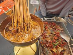 -何师烧烤Pro ·江湖川菜·小龙虾·精酿啤酒(太古里旗舰店)