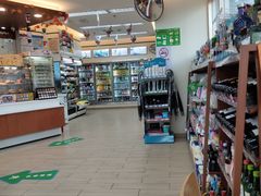 -全家便利店(漕溪北路七店)