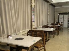 -相聚青山餐厅(阎河路店)