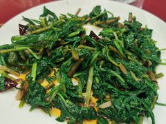 -北京龙庆四季香农家饭庄·灶台鱼·碳烤虹鳟鱼(龙庆峡店)