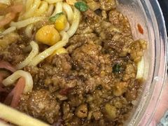 -阿依娘镇店豌杂面(三峡广场店)