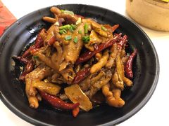 姜辣凤爪-湘江大码头·龙虾馆(渔人码头一店)