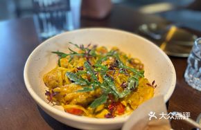Butter Curry Chicken Pasta