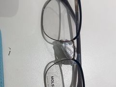 -诺柯视眼镜-蔡司依视路官方工厂店(淞南一店)