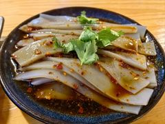 -勺子米线·云南传统小吃市集(四方街店)