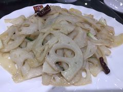 -瑞丰园庭院餐厅·白族传统家常菜
