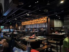 大堂-红九格老火锅(三峡广场店)