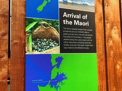 -怀托摩萤火虫洞