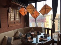 -云海肴·汽锅鸡·云南菜(天山百盛优客店)