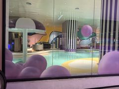 -涨巢·潮玩水疗局