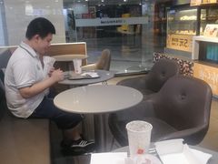 -麦当劳(花城大道华穗路店)