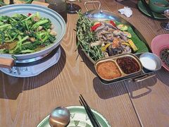 -耶里夏丽·丝路国际·新疆餐厅(浦东区东方路店)