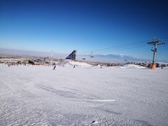 -丝绸之路山地度假区滑雪场