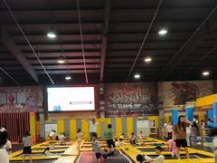 -极限Jump蹦床·新潮玩运动世界·室内乐园·团建·派对中心