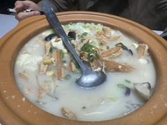 -郑庄脂渣海鲜楼(九水路店)