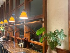 -银米·云南传统过桥米线(双廊黑金冠店)