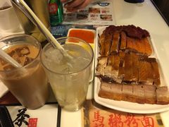 -新大咀港式茶餐厅(宝山万达店)
