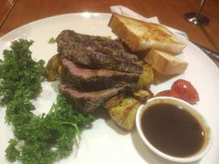 低温烤牛柳-JINNS锦时 steak&pizza(浸信会礼拜堂旧址店)