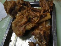 -荣吉招牌自助骨头锅(顾乡店)
