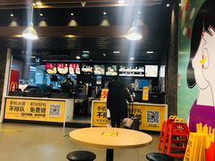 -麦当劳(郑州东高铁站店)