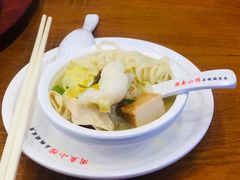 -周鱼小馆石锅酸菜鱼(活力汇店)