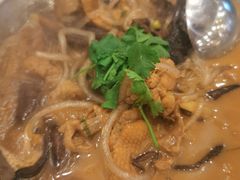 -鹤乡东北菜(崮山路店)