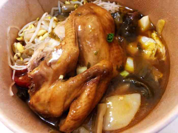 老饭骨整只鸡(天河店)-"在天河中山大道棠东,在公交车brt棠东车.