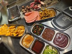 -马路牙子烧烤音乐酒馆(望京店)