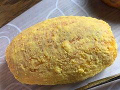 咸蛋黄肉松面包-LELECHA乐乐茶(上海五角场万达广场店)