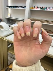 -蜜丝卡伦美甲美睫连锁