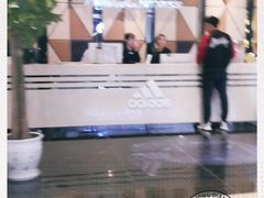 -奇迹健身·恒温游泳(恒大广场店)