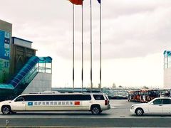 -霍尔果斯国门景区