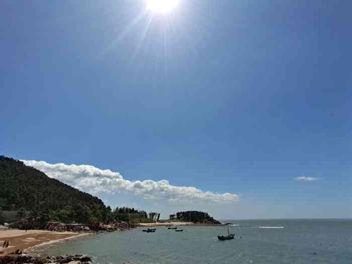 流清河沙滩-"本来要上山,后来没上山!就来看海了!还好.