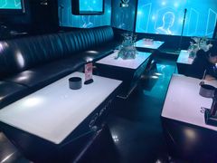 -魅KTV·AI辅唱(人民广场旗舰店)