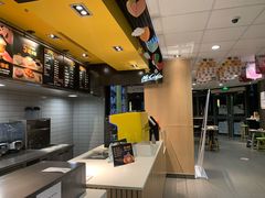 -麦当劳(松江南乐得来速店)