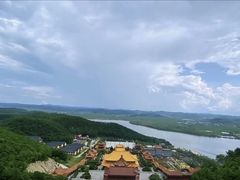 -六鼎山文化旅游区