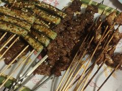 -顶峰夜宴·龙虾烧烤大排档(九江学院店)