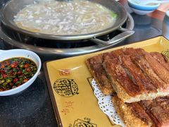 -老来福·非遗酸汤兔(凯旋路店)