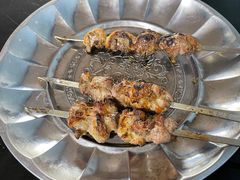 -烤肉小伙烤肉店
