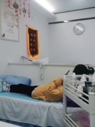 -蕾特恩专业祛痘·皮肤管理