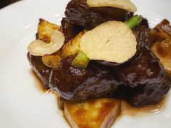 黑椒葱爆牛肉粒-杭州西子湖四季酒店·金沙厅