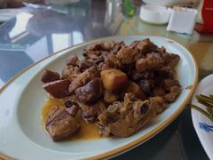 红烧肉-崂山水果园农家宴(泉水鸡店)